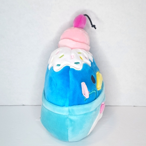 TUXEDO SAM 🍦 Ice Cream HK & friend Sanrio X Original Squishmallow by Kelly Toy - Picture 6 of 10